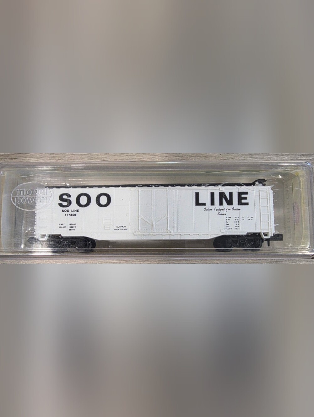 Model Power N Scale Soo Line 50' Refigerator Car